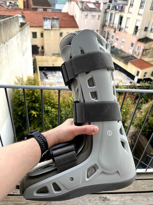 Bota Aircast AirSelect Standard, com cunhas. Tam. M EU 40-43