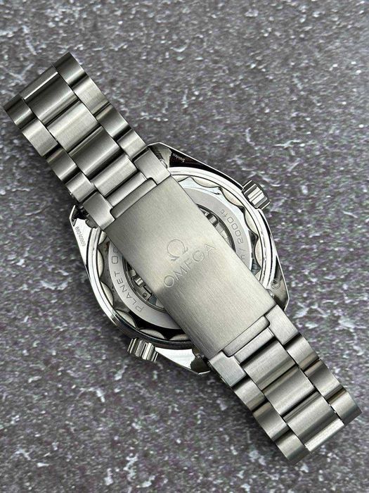 Швейцарские часы Omega Seamaster Professional 007 Black Premium