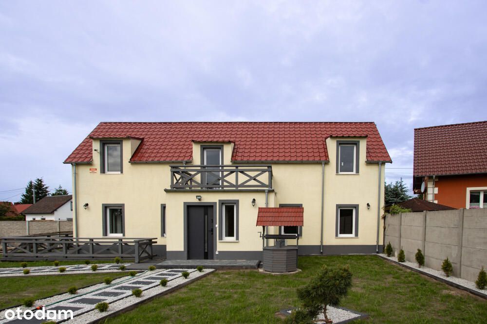 Dom, 126.0 m², Pałck