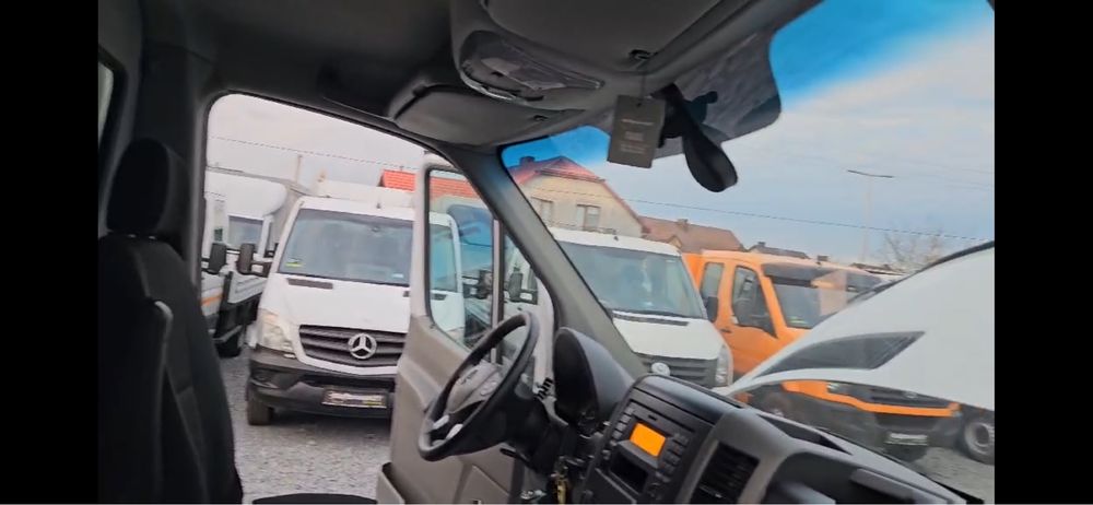 Продам Sprinter 316 -2015 рік термо будка гідроборт кліма -35+10