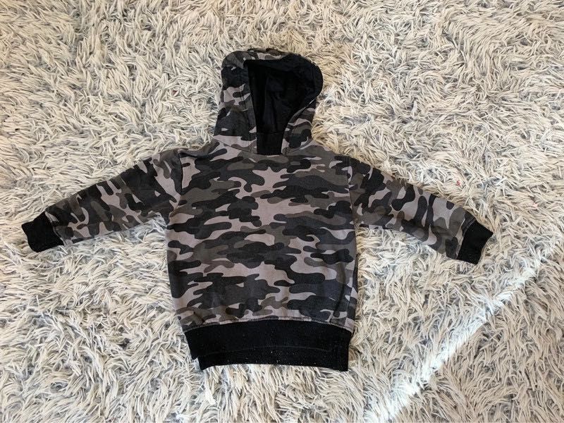 Bluza kangurka moro chłopiec 104