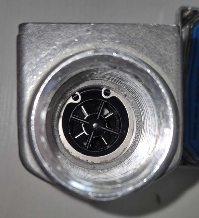 Цифровий турбінний витратомір   рідини  лічильник счетчик расходомер