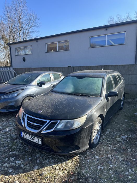 Saab 9-3 uszkodzony