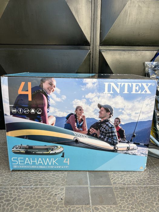 Barco Insuflavél Seahawk 4 (Intex) + 2 remos + ancora
