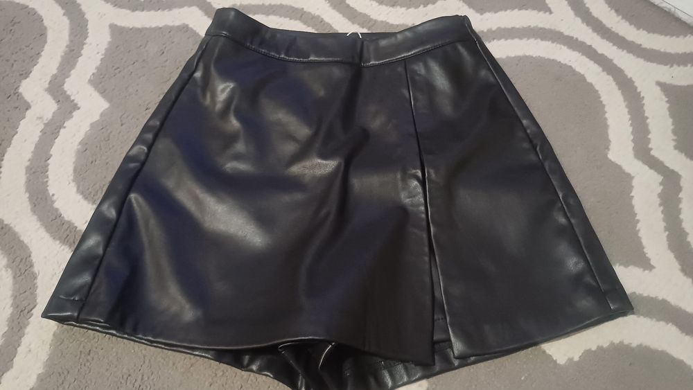 Spodnico spodenki Cropp rozm.32