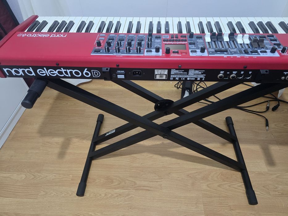 Piano Nord Eletro 6D