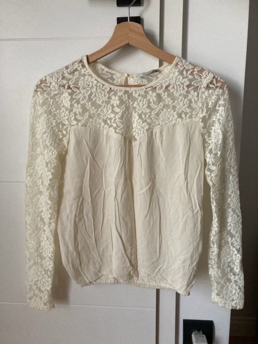 Bluzka koronka 34