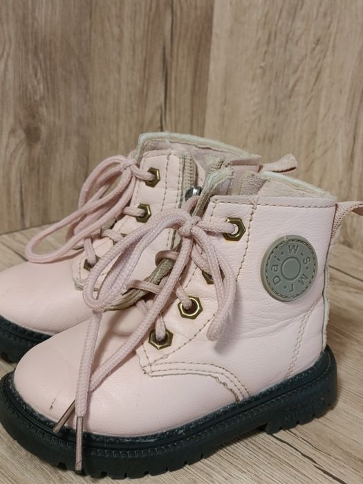 Черевики для дівчинки