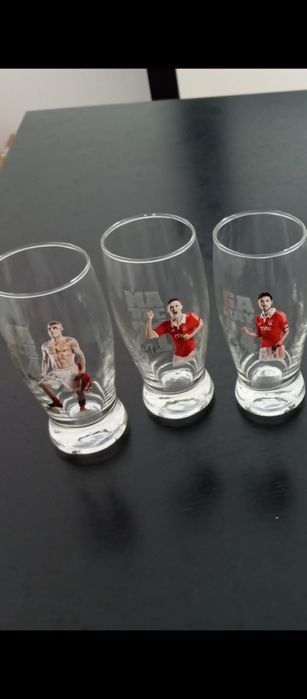 Vendo copos com foto de jogadores do SLB