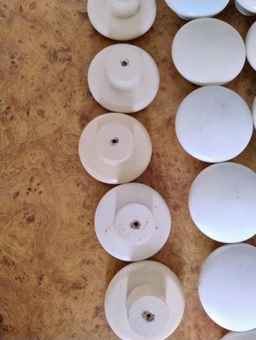 Ручка    меблева