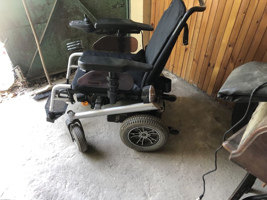 Elektryczny wózek inwalidzki