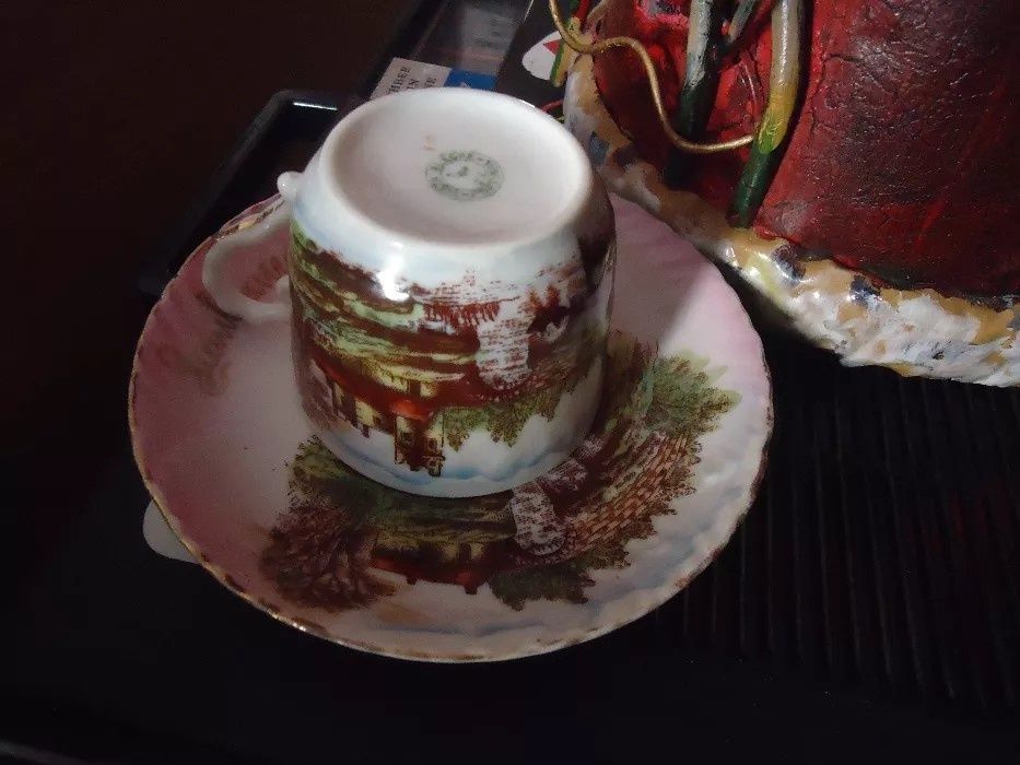 Chávena Antiga /Rara "Lembrança da Vista Alegre "