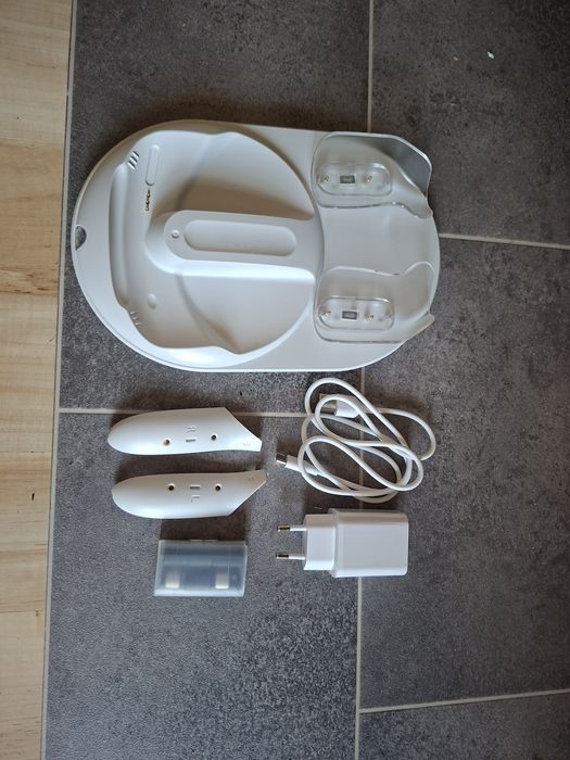 GEEKERA- Magnetyczna stacja ładująca All-in-one dla Meta Quest 3