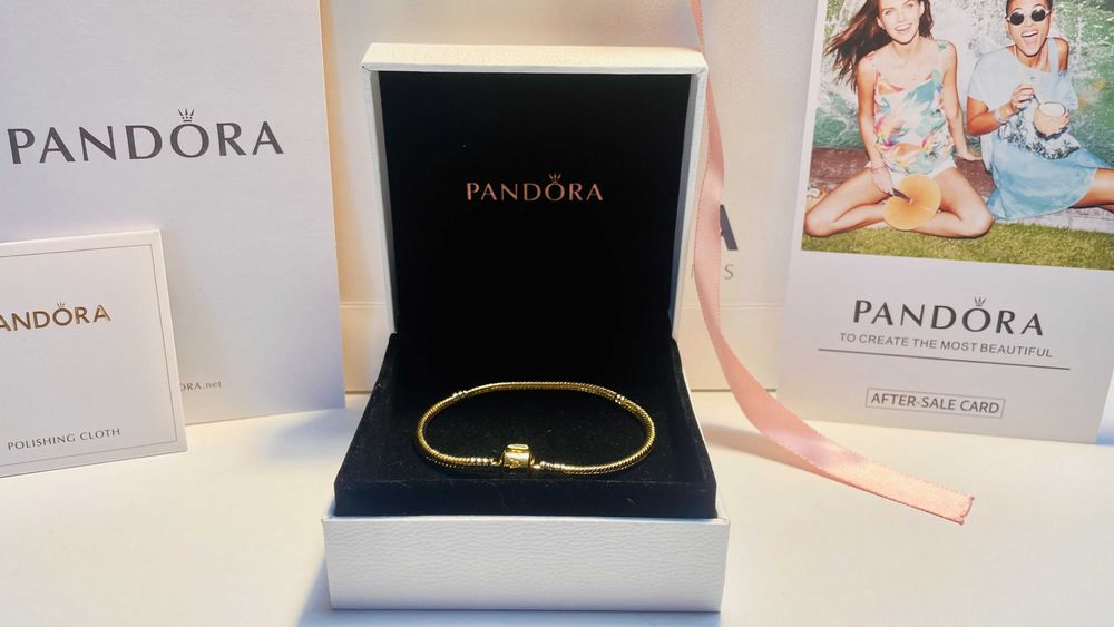 Bransoletka Pandora 18 cm złota nowa 2 charmsy GRATIS pudełko Pandora