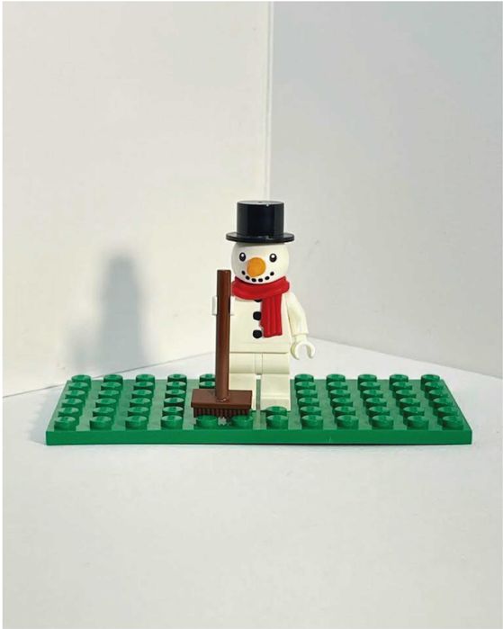 LEGO Mini-figure - Series 23 || Snowman64739079159809120