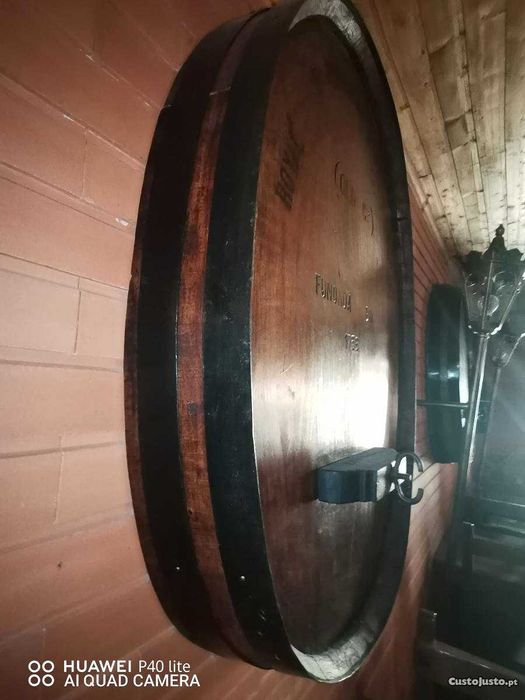 Mobiliario/acessorios  taberna , adega , restaurante ... ( gama alta )