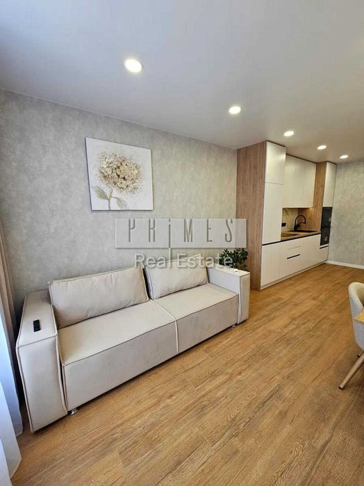 Продам 1кім (євро-2ка) 43м2 17й пов Олександра Олеся 27а Ремонт+ Ретровіль