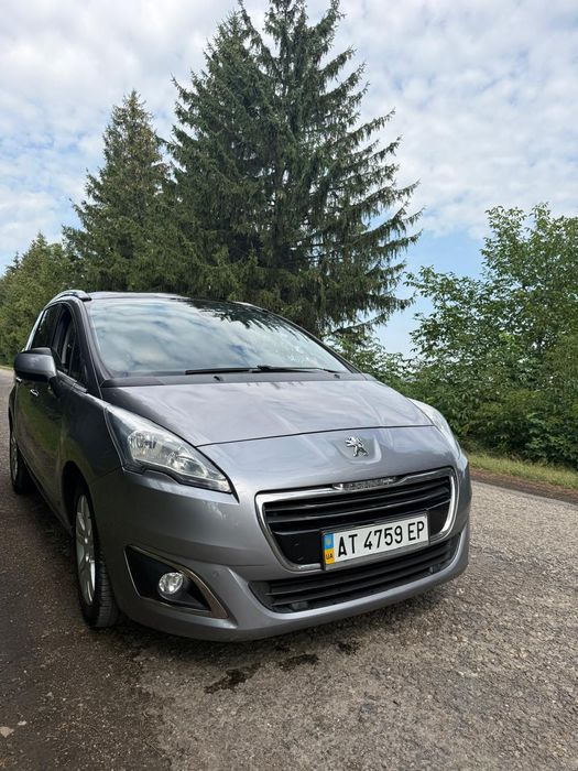 Продам Пежо 5008