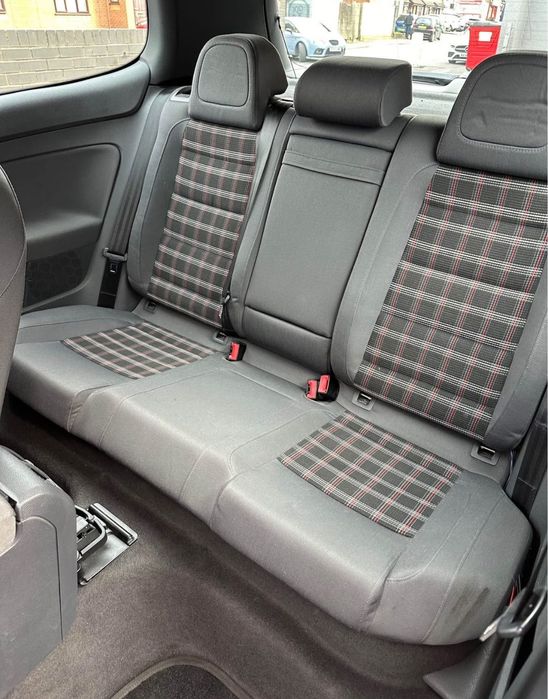 VW Golf V GTI para peças