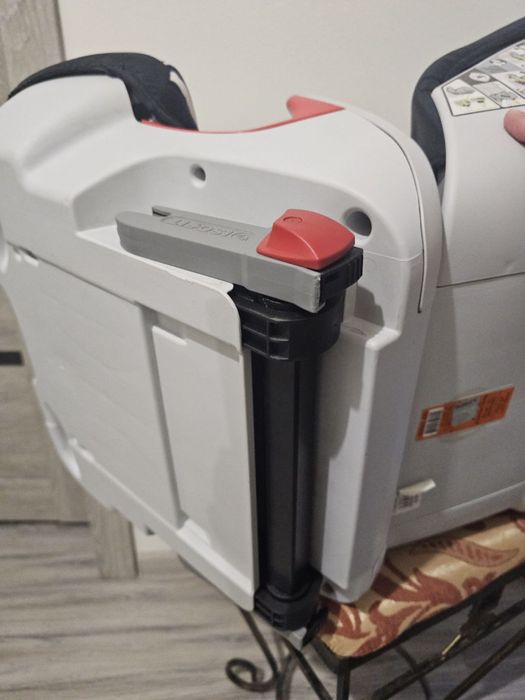 Автомобільне крісло