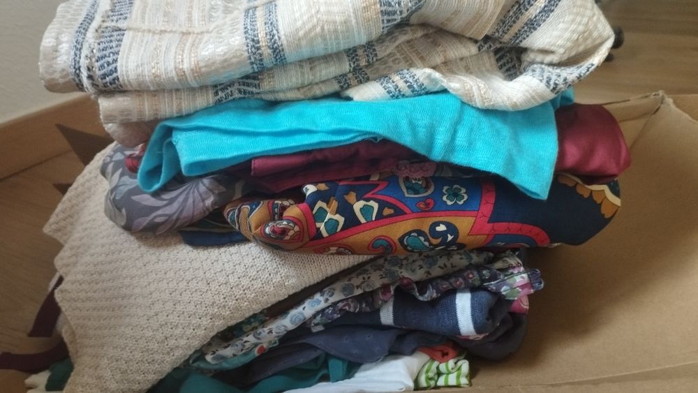 2 Lotes de roupa Massimo Dutti