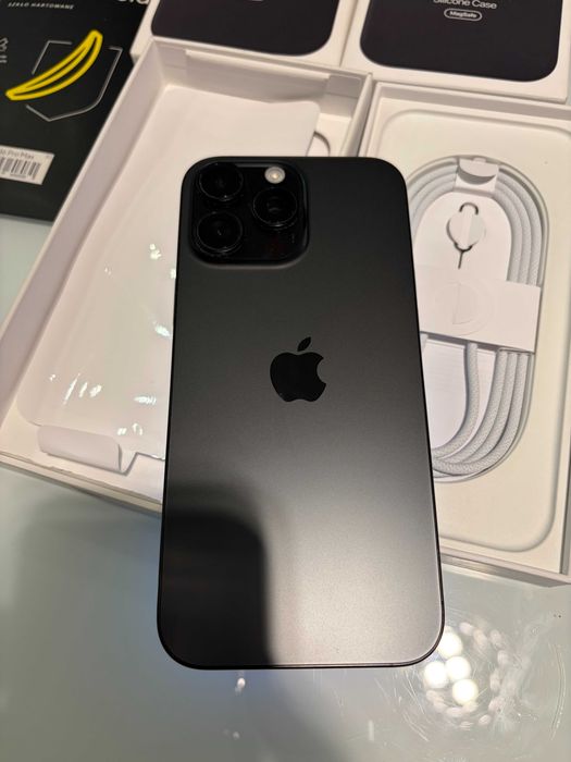 Iphone 16 Pro Max 256 GB Idealny stan Oryginalny futerał Apple