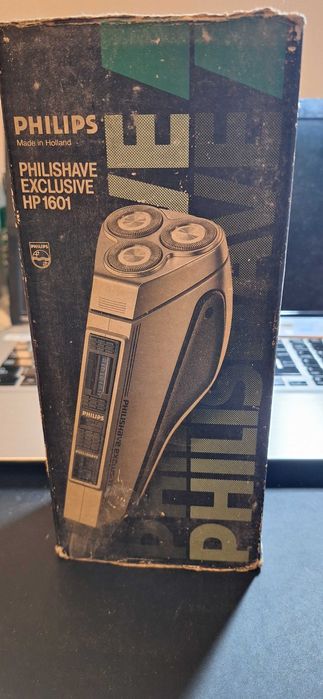 Maquina Barbear Philips exclusive  HP 1601