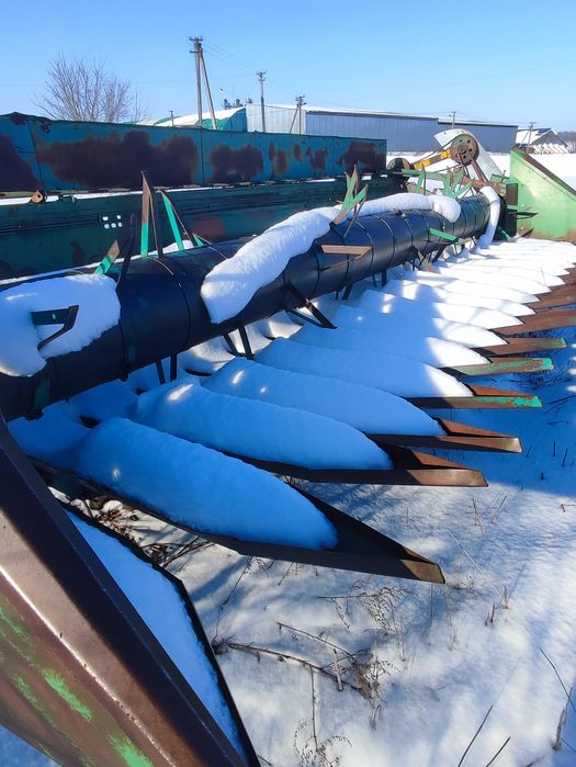 Продам комбайн Дон 1500Б