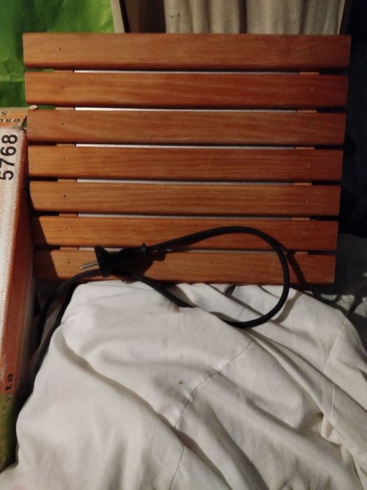 Aquecedor elétrico de pés