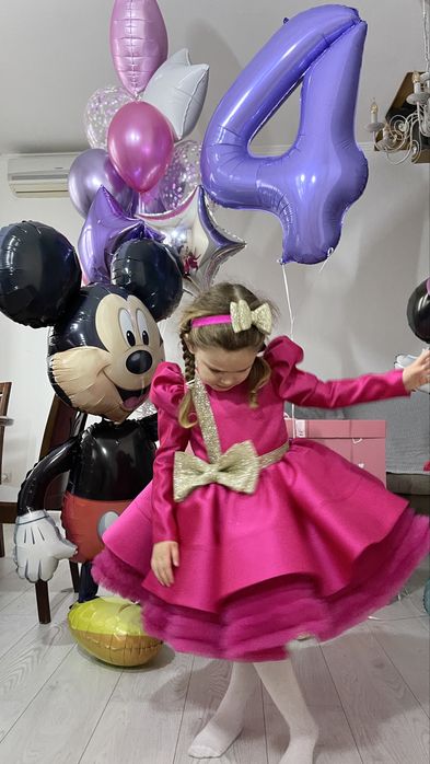 Святкова сукня на 4 года , сукня на свято