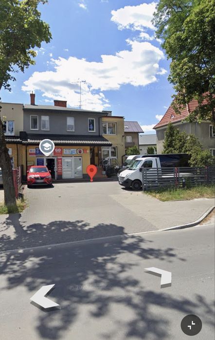 Dom Inwestycyjny 4 mieszkania 3 lokale usugowo handlowe gastrononia