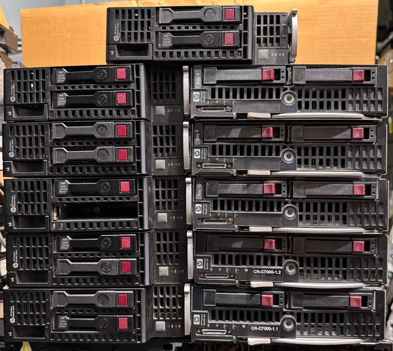 Серверна оперативна память памʼять RAM DDR3 2\4\8\16\32Gb з HP C7000