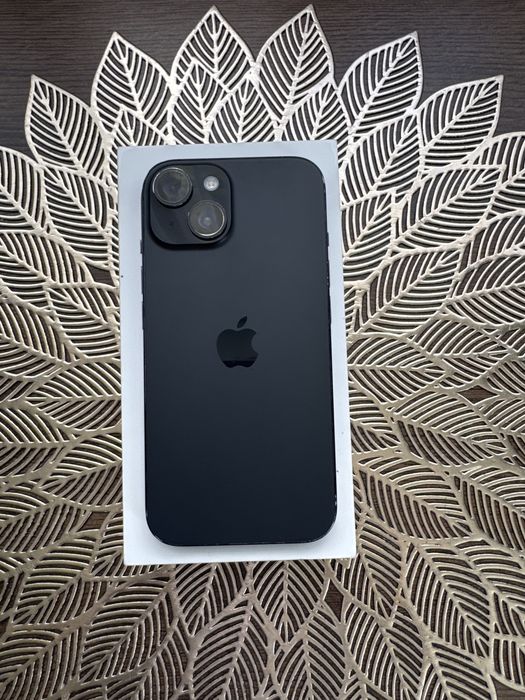 Iphone 15 czarny  |       100% kondycjii     |      128  GB