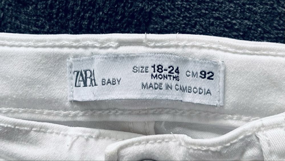 ZARA białe spodnie rozm. 92 , 18-24M