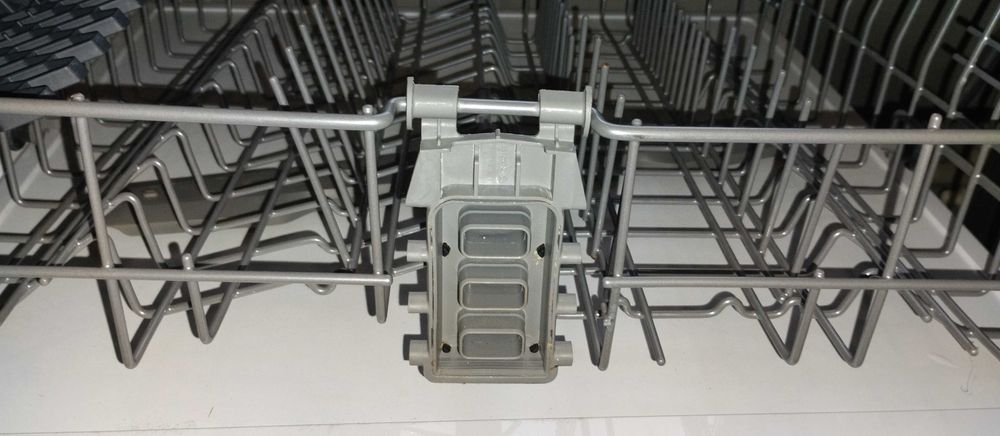 Górny kosz zmywarki Beko