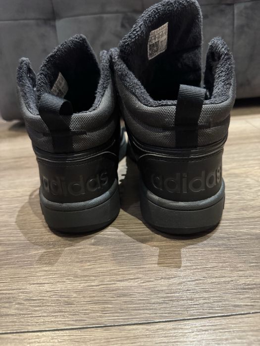 Демі  кросівки Adidas Hoops 3.0 40,5 ( 25,6см) бу