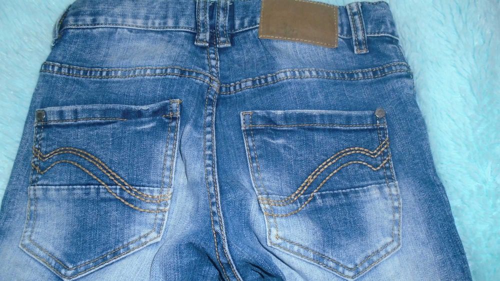 Spodnie dżinsowe unisex firmy Lab Industries r.140 stan BDB