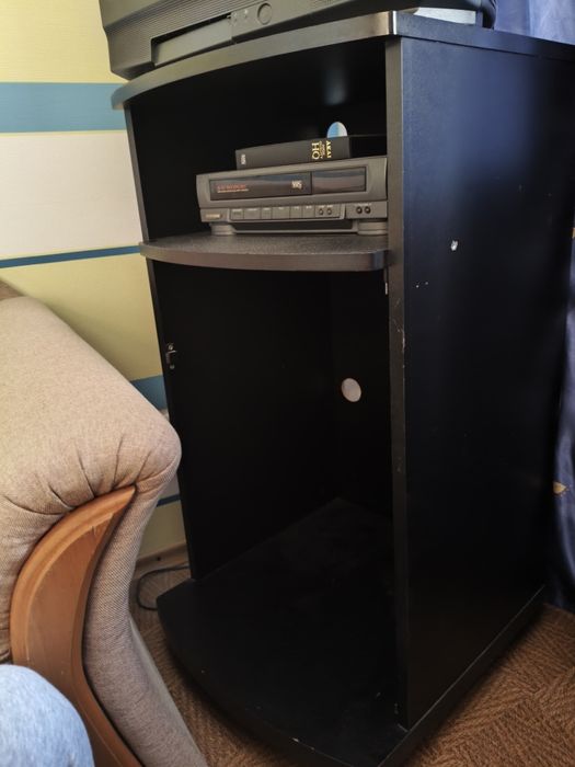 Тумба під телевізор