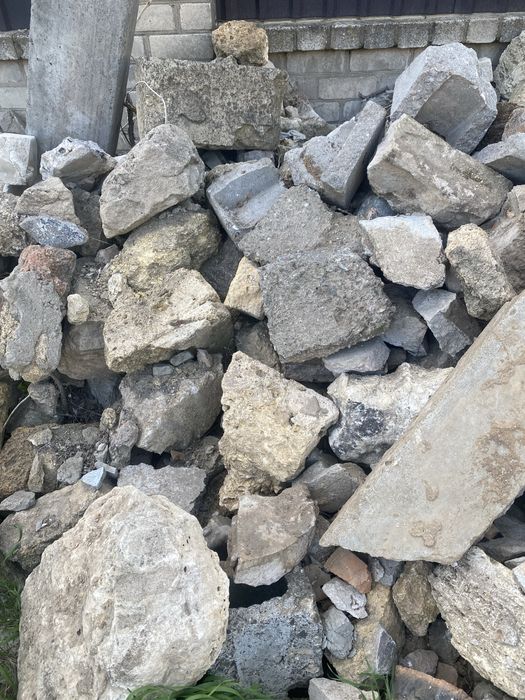 Продам Камінь бут