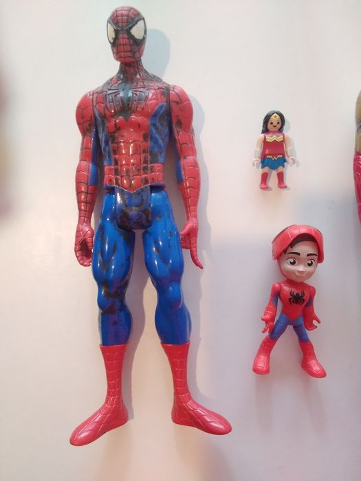 Figuras Marvel Spider-Man Iron Man Wonder Woman