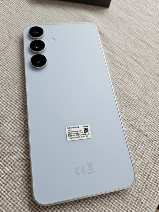Nowy telefon Samsung Galaxy S25 FE 5 G Icy blue