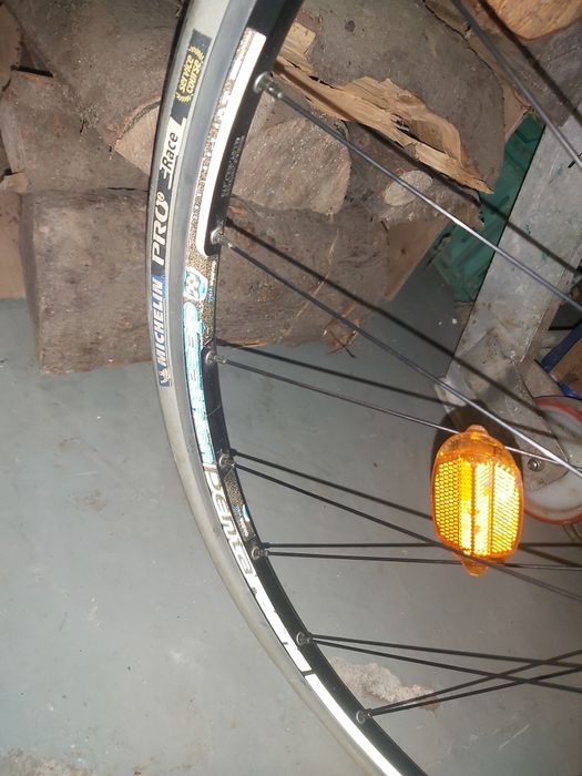 Bicicleta de corrida dechatlon como nova