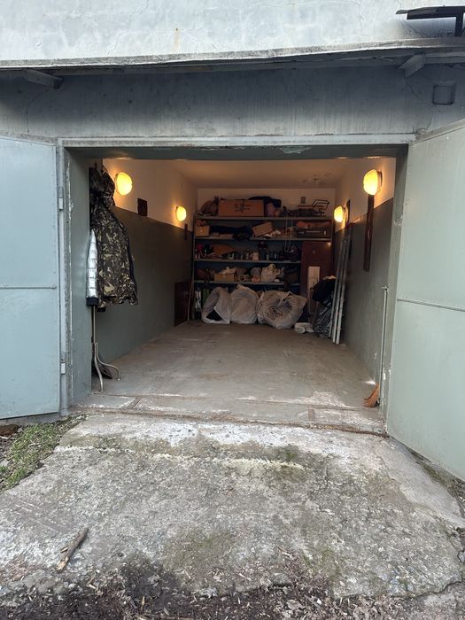 Продам гараж