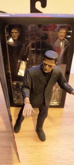 Figurka frankenstein Neca
