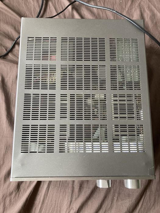 Wzmacniacz yamaha AX-10 z pilotem