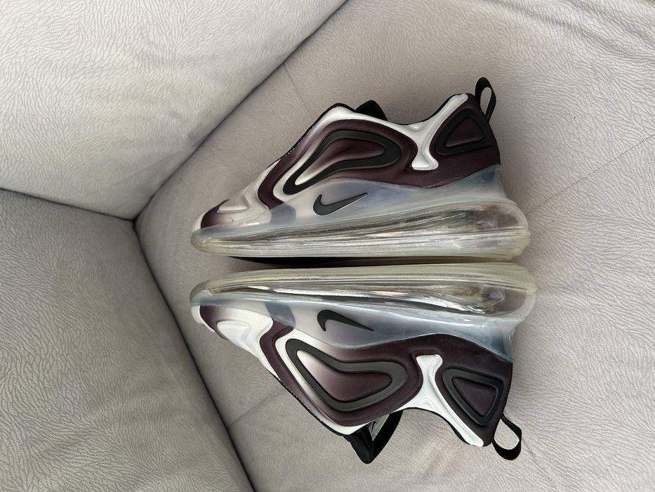 Buty Air Max 720 rozmiar 42 długość wkładki 26,5cm