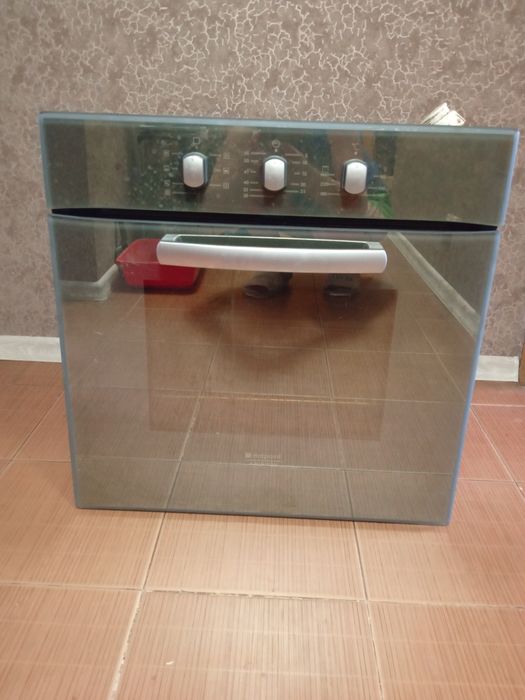 Духовой шкаф Hot Point Ariston