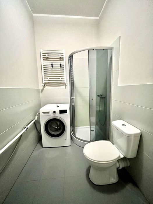 Duże 4 niezależne pokoje 3 łazienki  plus salon  w Centrum ul. Taczaka