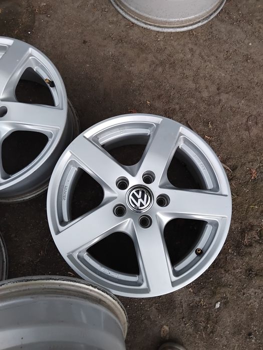 Felgi 16 5x112 VW Golf Passat Touran Caddy Jetta T-Roc