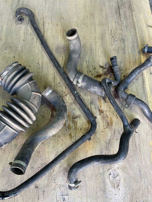 Патрубки в ассортименте Форд Транзит 2.5 1994-2000 год